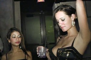 kiss me girl porn